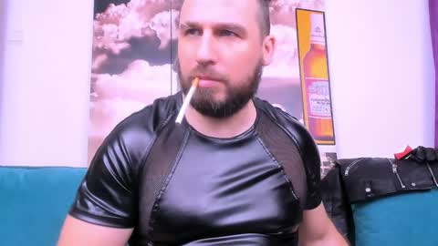 Armando online show from 01/04/25, 12:37