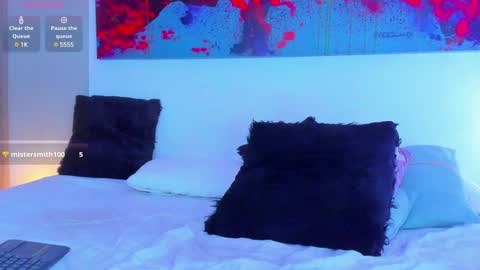   online show from 01/25/25, 06:34