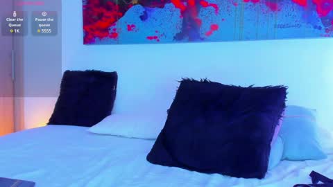   online show from 02/08/25, 04:57