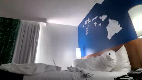 armstrong1718 online show from 10/11/25, 02:00