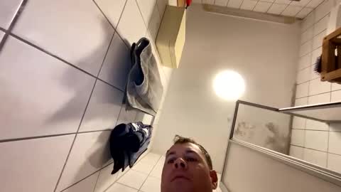 Snapshot of armyskater32 chatting on 09/12/25, 07:30 armyskater32 online show from 09/12/25, 07:30