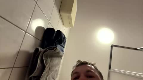 armyskater32 online show from 05/14/26, 05:25