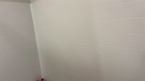 Snapshot of arnicbod chatting on 12/14/25, 04:01 arnicbod online show from 12/14/25, 04:01