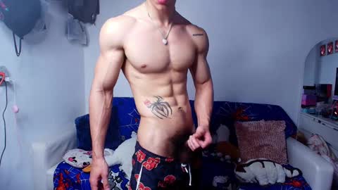 arnold black online show from 02/03/25, 10:32