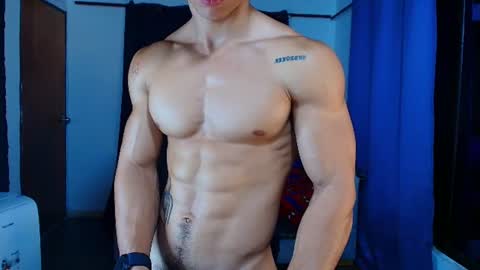 Snapshot of arnold_black69 chatting on 07/03/26, 01:12 arnold black online show from 07/03/26, 01:12
