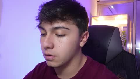 aron__cooper online show from 11/18/25, 12:05