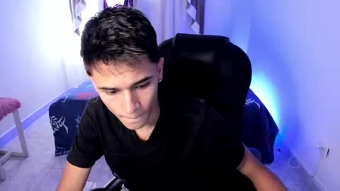 Aaron online show from 10/02/25, 09:22