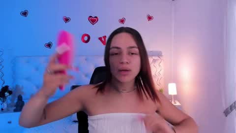 Aron cruz  online show from 02/18/25, 02:06