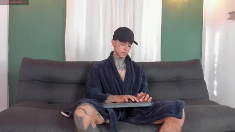 Aron ford online show from 11/21/25, 01:10