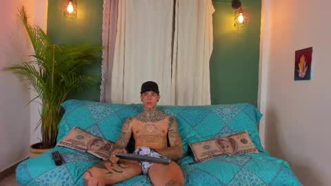 Snapshot of aron_ford chatting on 03/26/26, 12:39 Aron ford online show from 03/26/26, 12:39