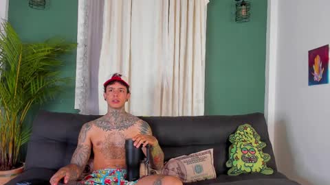 Snapshot of aron_ford chatting on 04/02/26, 03:37 Aron ford online show from 04/02/26, 03:37