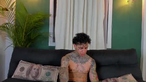 Snapshot of aron_ford chatting on 04/07/26, 02:23 Aron ford online show from 04/07/26, 02:23