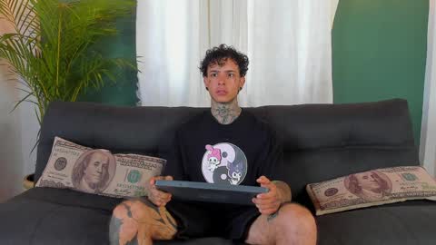 Snapshot of aron_ford chatting on 04/08/26, 07:03 Aron ford online show from 04/08/26, 07:03