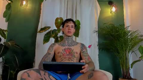 Snapshot of aron_ford chatting on 07/16/26, 10:27 Aron ford online show from 07/16/26, 10:27