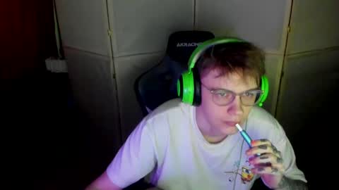 biggest penis  online show from 03/06/25, 06:52