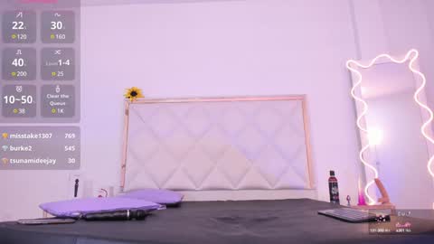 Snapshot of aron_tay chatting on 12/27/24, 10:55  your aron  online show from 12/27/24, 10:55