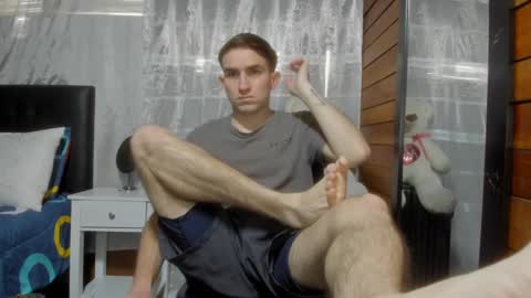 Snapshot of arongfranco chatting on 03/10/25, 08:12 Aron G Franco online show from 03/10/25, 08:12