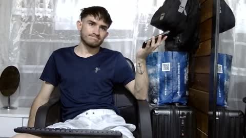 Snapshot of arongfranco chatting on 09/12/25, 04:51 Aron G Franco online show from 09/12/25, 04:51