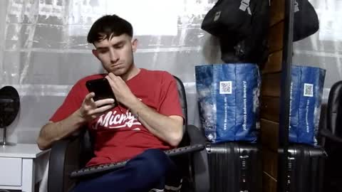 Snapshot of arongfranco chatting on 09/17/25, 02:35 Aron G Franco online show from 09/17/25, 02:35