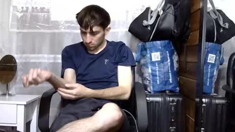 Snapshot of arongfranco chatting on 10/14/25, 06:09 Aron G Franco online show from 10/14/25, 06:09