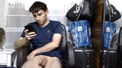 Snapshot of arongfranco chatting on 10/17/25, 05:48 Aron G Franco online show from 10/17/25, 05:48