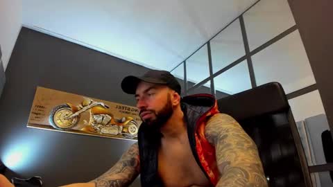 AronGrant online show from 01/07/25, 09:07