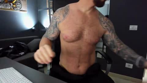 AronGrant online show from 02/02/25, 11:51