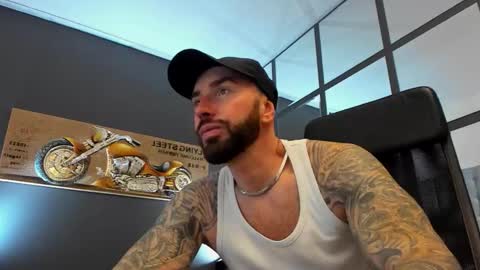 AronGrant online show from 11/11/25, 10:37