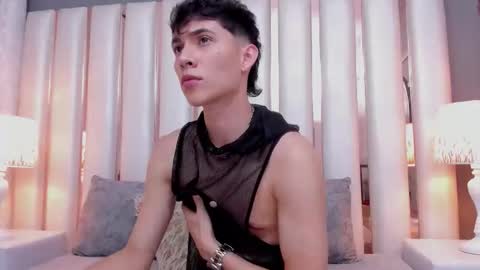 Arontawers online show from 04/12/26, 09:31