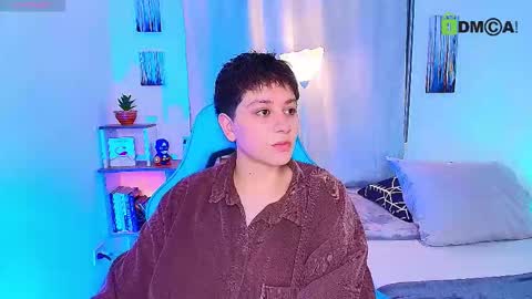 noah and ivy online show from 10/11/25, 04:12