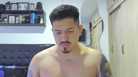 Snapshot of aronwilliams69 chatting on 12/02/25, 02:28 ARON Independent model online show from 12/02/25, 02:28