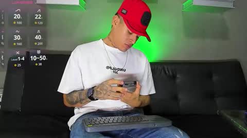 Snapshot of aroon_fit chatting on 02/12/26, 07:42 AROON HOT online show from 02/12/26, 07:42