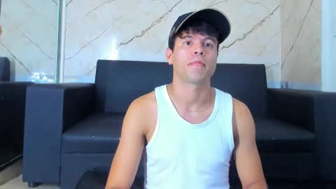 Aroon   online show from 12/16/25, 08:58