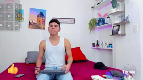 Aroon   online show from 07/04/26, 03:24