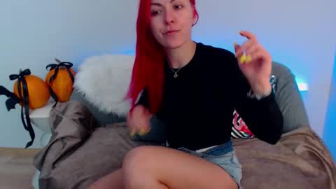 Snapshot of arri_ella chatting on 10/27/25, 01:09 arri_ella online show from 10/27/25, 01:09