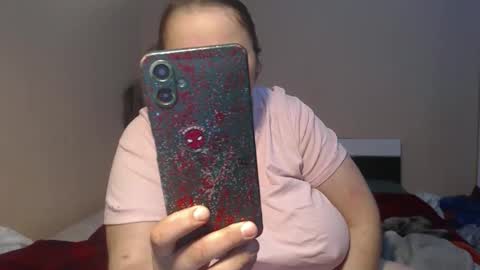 Snapshot of arriana98 chatting on 12/02/25, 06:36 Arriana online show from 12/02/25, 06:36