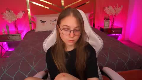 arrinawair online show from 10/03/25, 07:49