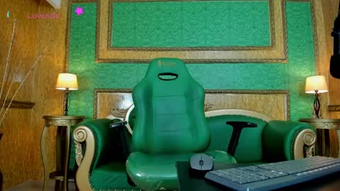 Snapshot of arrkabella chatting on 02/11/25, 06:22    online show from 02/11/25, 06:22