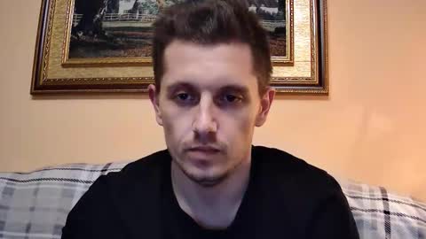 Snapshot of arromwilliam90 chatting on 12/13/25, 11:10 arromwilliam90 online show from 12/13/25, 11:10