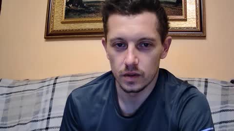 arromwilliam90 online show from 12/22/25, 08:22