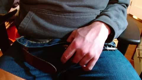 Snapshot of arrrr3 chatting on 12/13/24, 02:54 arrrr3 online show from 12/13/24, 02:54