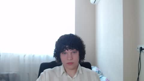 Snapshot of arsen_schneider chatting on 07/16/26, 12:44 Arsen online show from 07/16/26, 12:44