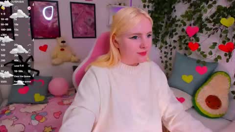 Snapshot of art_lovee_ chatting on 02/20/26, 06:26 art_lovee_ online show from 02/20/26, 06:26