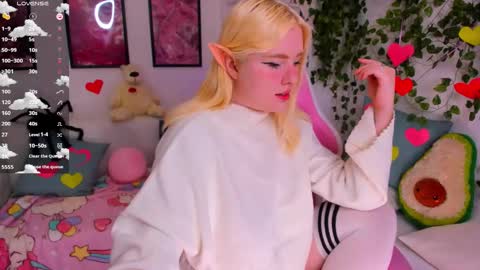 Snapshot of art_lovee_ chatting on 02/27/26, 01:49 art_lovee_ online show from 02/27/26, 01:49