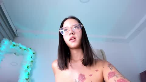 Lia Rose online show from 03/01/25, 05:09