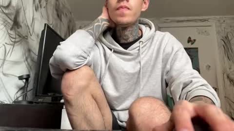   online show from 01/16/25, 10:02