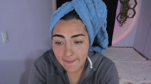 Snapshot of artemis_020 chatting on 12/12/24, 11:03 FENIX online show from 12/12/24, 11:03