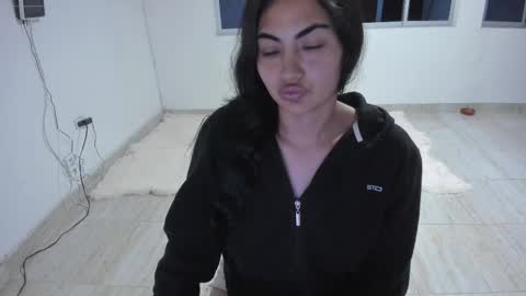 Snapshot of artemis_020 chatting on 02/12/25, 04:23 FENIX online show from 02/12/25, 04:23