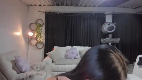 Snapshot of artemis_020 chatting on 10/10/25, 12:53 FENIX online show from 10/10/25, 12:53