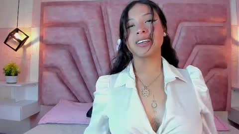 Snapshot of artemis_57 chatting on 07/15/26, 04:29 Artemis online show from 07/15/26, 04:29